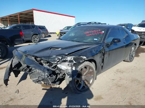 2C3CDZAG2GH256698 2016 DODGE CHALLENGER - Image 2