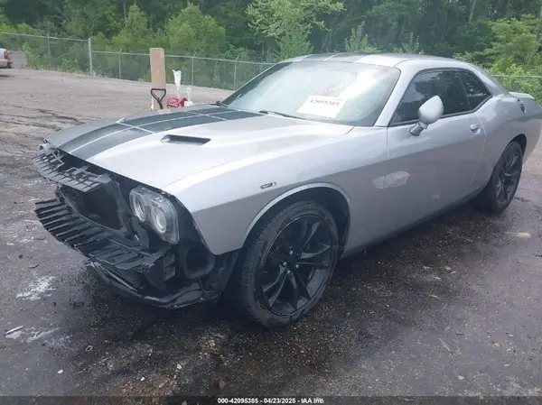 2C3CDZAG2GH275767 2016 DODGE CHALLENGER - Image 2