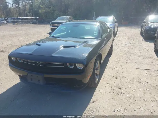 2C3CDZAG2GH309576 2016 DODGE CHALLENGER - Image 2