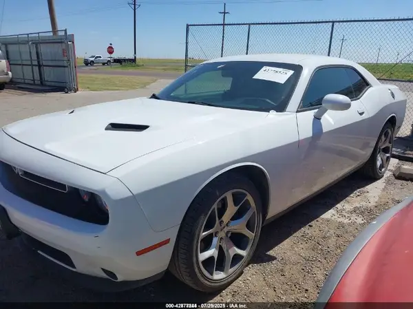 2C3CDZAG2GH326314 2016 DODGE CHALLENGER - Image 2