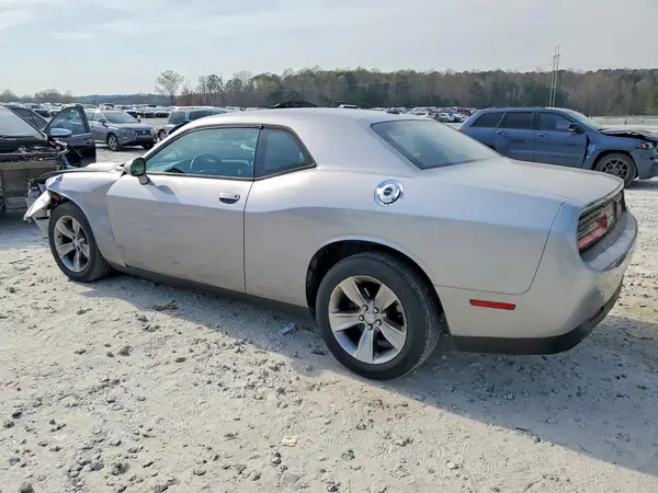 2C3CDZAG2GH336812 2016 DODGE CHALLENGER - Image 2