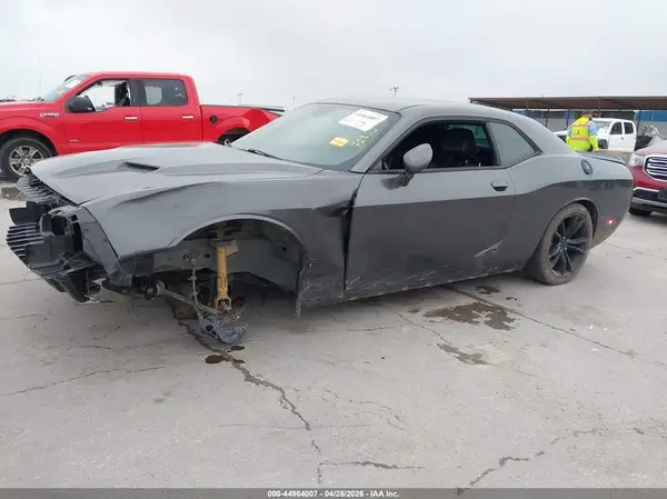 2C3CDZAG2GH344960 2016 DODGE CHALLENGER - Image 2