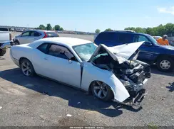 2C3CDZAG2GH352783 2016 DODGE CHALLENGER