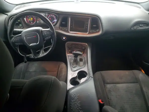 2C3CDZAG2HH501937 2017 DODGE CHALLENGER - Image 8