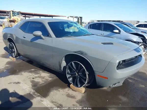 2C3CDZAG2HH509195 2017 DODGE CHALLENGER - Image 1