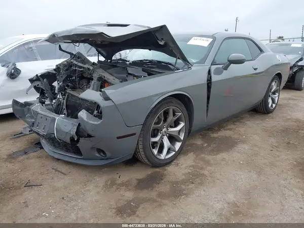 2C3CDZAG2HH514543 2017 DODGE CHALLENGER - Image 2