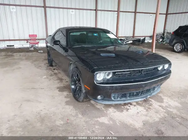 2C3CDZAG2HH527471 2017 DODGE CHALLENGER - Image 1