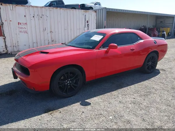 2C3CDZAG2HH560566 2017 DODGE CHALLENGER - Image 2
