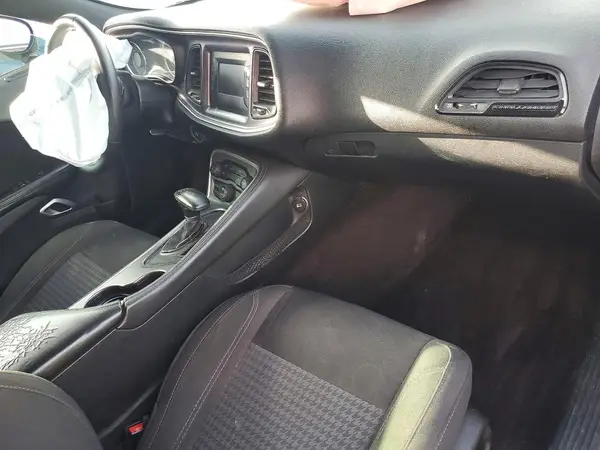 2C3CDZAG2HH568456 2017 DODGE CHALLENGER - Image 8