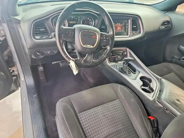 2C3CDZAG2HH572880 2017 DODGE CHALLENGER - Image 8