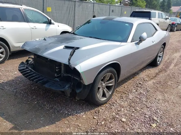 2C3CDZAG2HH587234 2017 DODGE CHALLENGER - Image 2