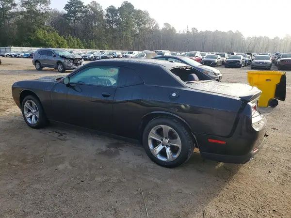 2C3CDZAG2HH592210 2017 DODGE CHALLENGER - Image 2