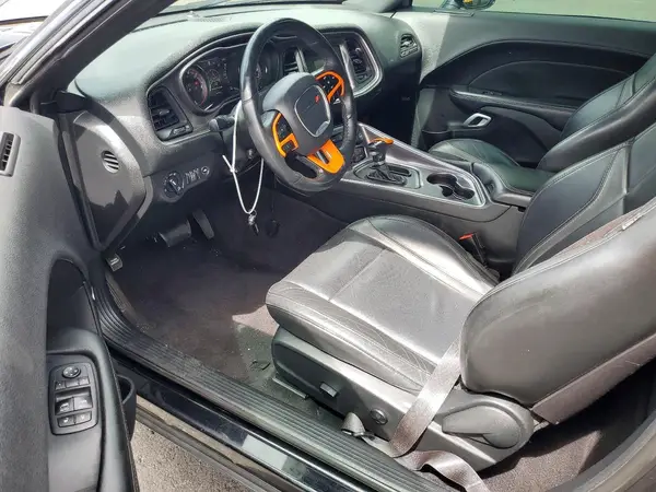 2C3CDZAG2HH607059 2017 DODGE CHALLENGER - Image 8