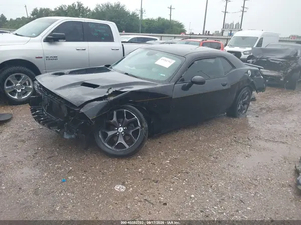 2C3CDZAG2HH611404 2017 DODGE CHALLENGER - Image 2