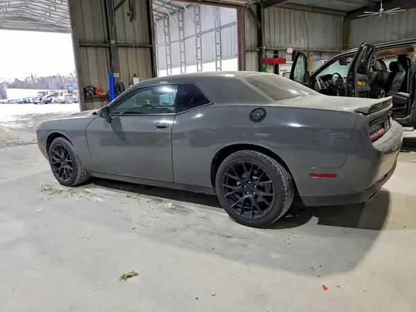 2C3CDZAG2HH633371 2017 DODGE CHALLENGER - Image 2