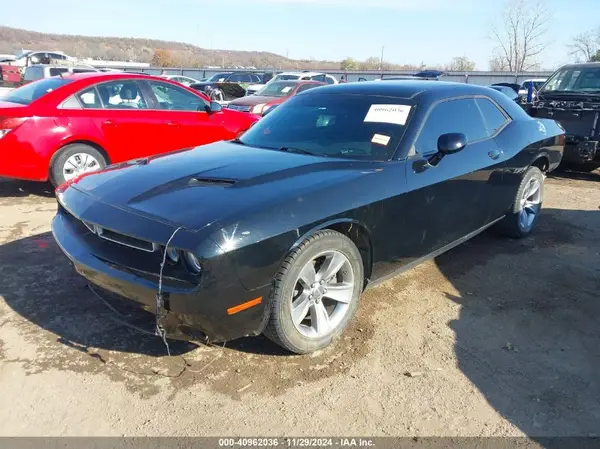 2C3CDZAG2HH659324 2017 DODGE CHALLENGER - Image 2