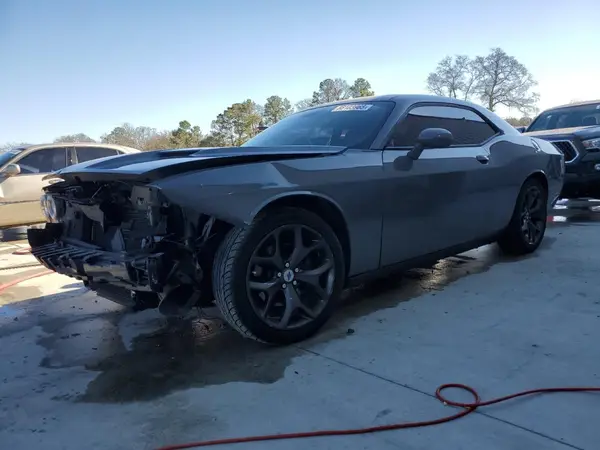 2C3CDZAG2JH111734 2018 DODGE CHALLENGER - Image 1