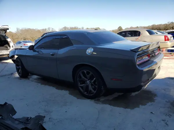 2C3CDZAG2JH111734 2018 DODGE CHALLENGER - Image 2