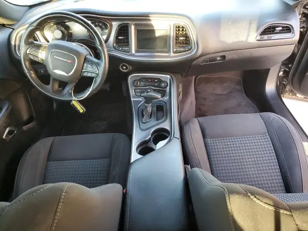 2C3CDZAG2JH118800 2018 DODGE CHALLENGER - Image 8
