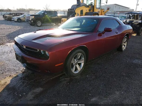 2C3CDZAG2JH130994 2018 DODGE CHALLENGER - Image 2