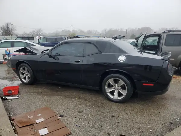 2C3CDZAG2JH155068 2018 DODGE CHALLENGER - Image 2