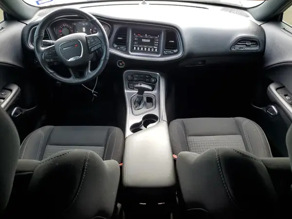 2C3CDZAG2JH161842 2018 DODGE CHALLENGER - Image 8
