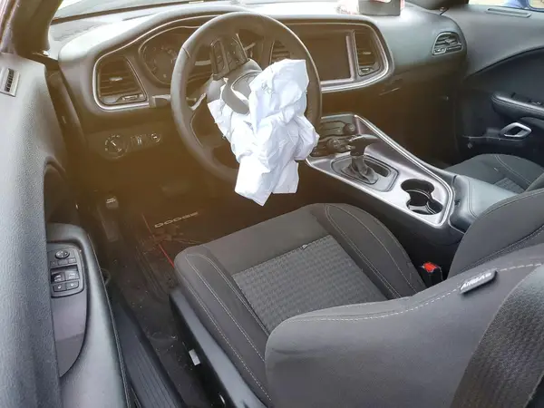 2C3CDZAG2JH178141 2018 DODGE CHALLENGER - Image 8