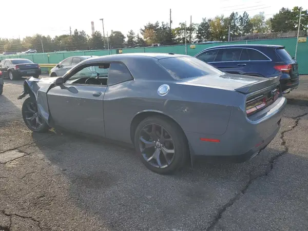 2C3CDZAG2JH183257 2018 DODGE CHALLENGER - Image 2