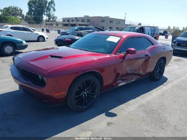 2C3CDZAG2JH216998 2018 DODGE CHALLENGER - Image 2