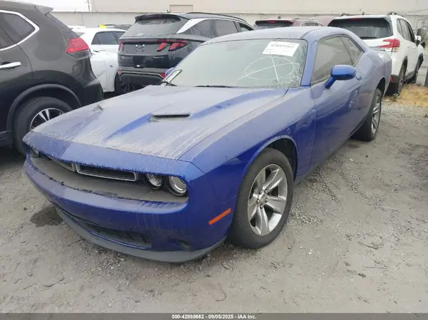 2C3CDZAG2JH228049 2018 DODGE CHALLENGER - Image 2