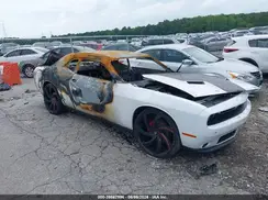 2C3CDZAG2JH229637 2018 DODGE CHALLENGER