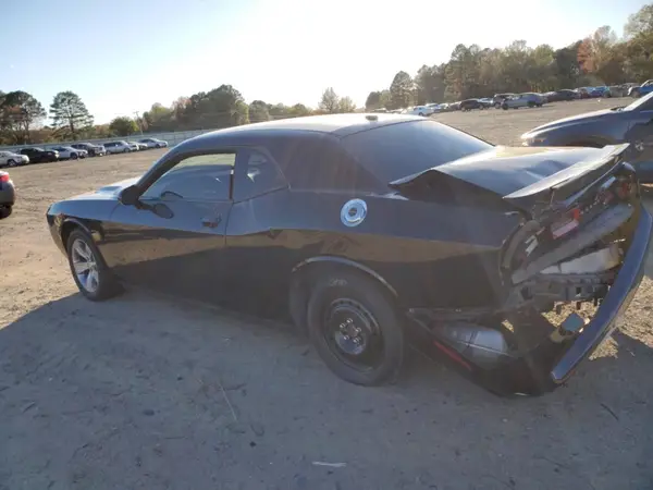 2C3CDZAG2JH242520 2018 DODGE CHALLENGER - Image 2