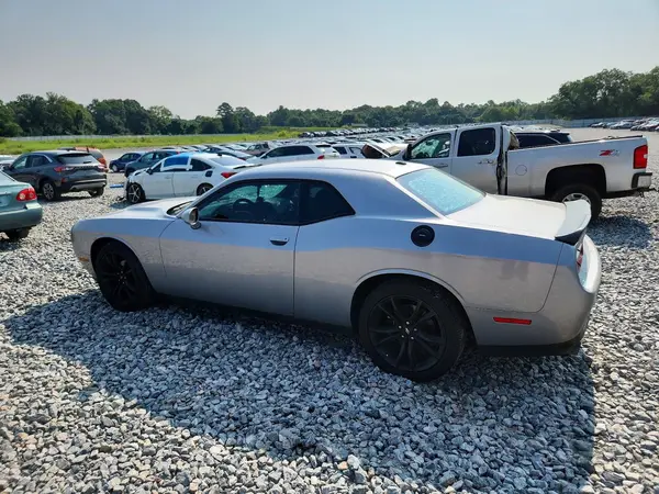 2C3CDZAG2JH246728 2018 DODGE CHALLENGER - Image 2