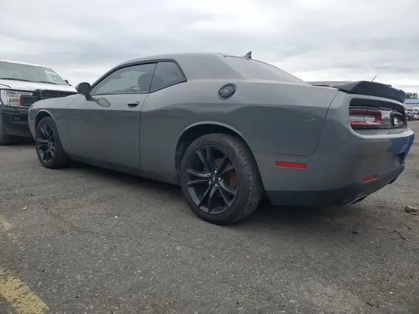 2C3CDZAG2JH251556 2018 DODGE CHALLENGER - Image 2