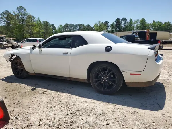2C3CDZAG2JH251864 2018 DODGE CHALLENGER - Image 2
