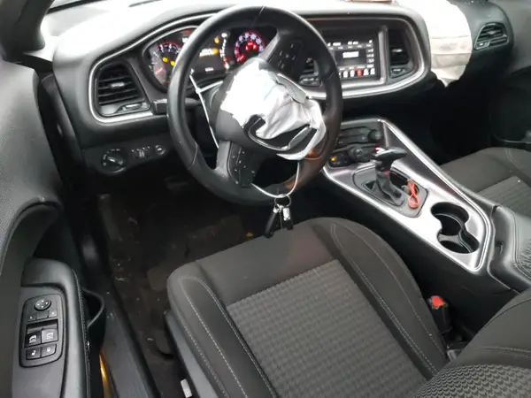 2C3CDZAG2JH270690 2018 DODGE CHALLENGER - Image 8
