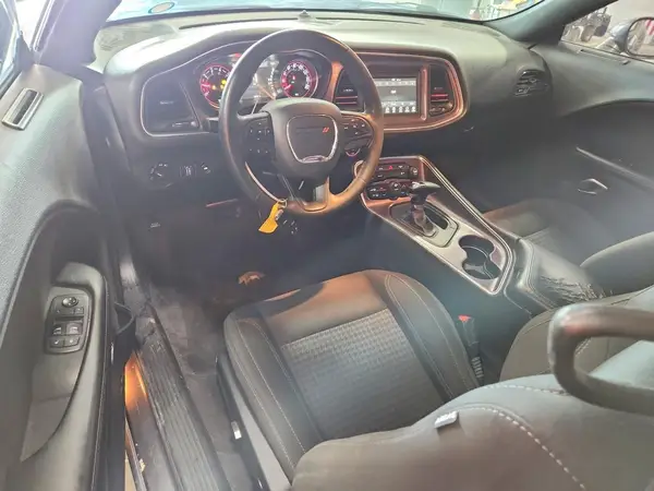 2C3CDZAG2JH276652 2018 DODGE CHALLENGER - Image 8