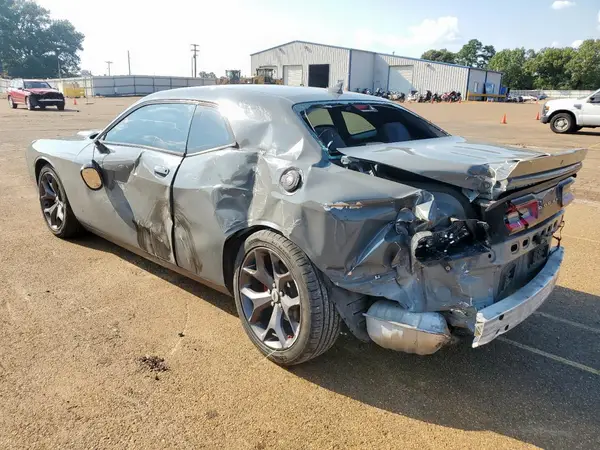 2C3CDZAG2JH311139 2018 DODGE CHALLENGER - Image 2
