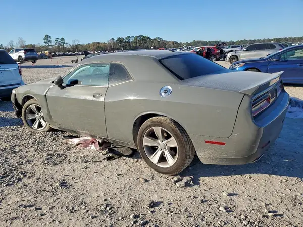 2C3CDZAG2JH317572 2018 DODGE CHALLENGER - Image 2