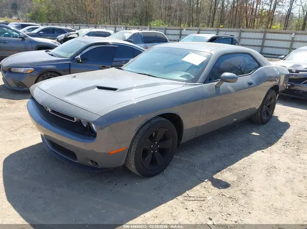 2C3CDZAG2JH321511 2018 DODGE CHALLENGER - Image 2
