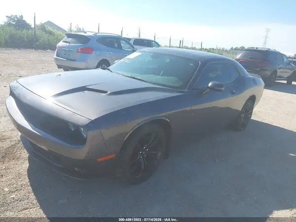 2C3CDZAG2JH322237 2018 DODGE CHALLENGER - Image 2