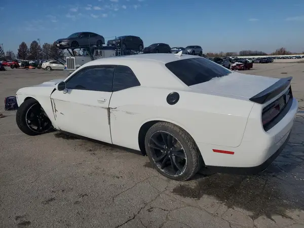 2C3CDZAG2JH322383 2018 DODGE CHALLENGER - Image 2
