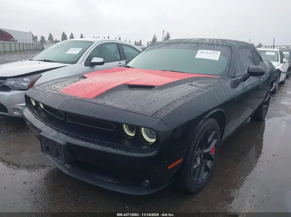 2C3CDZAG2KH506790 2019 DODGE CHALLENGER - Image 2