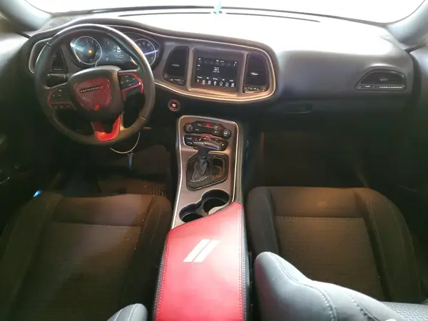 2C3CDZAG2KH525307 2019 DODGE CHALLENGER - Image 8