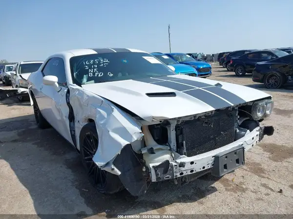 2C3CDZAG2KH530250 2019 DODGE CHALLENGER - Image 1