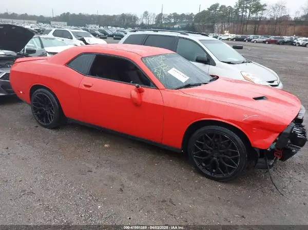 2C3CDZAG2KH534699 2019 DODGE CHALLENGER - Image 1