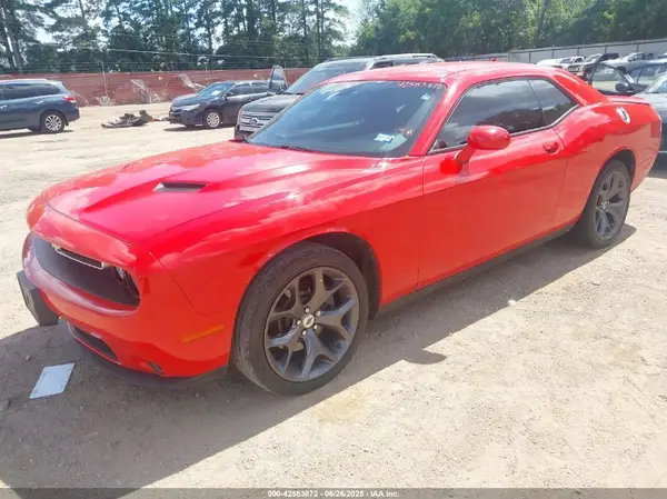2C3CDZAG2KH547176 2019 DODGE CHALLENGER - Image 2