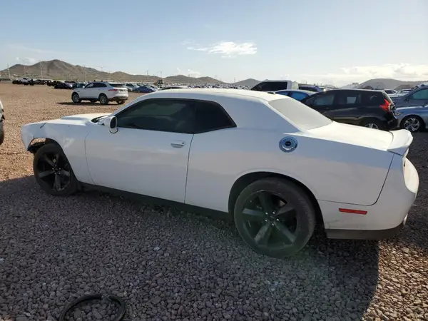 2C3CDZAG2KH560641 2019 DODGE CHALLENGER - Image 2