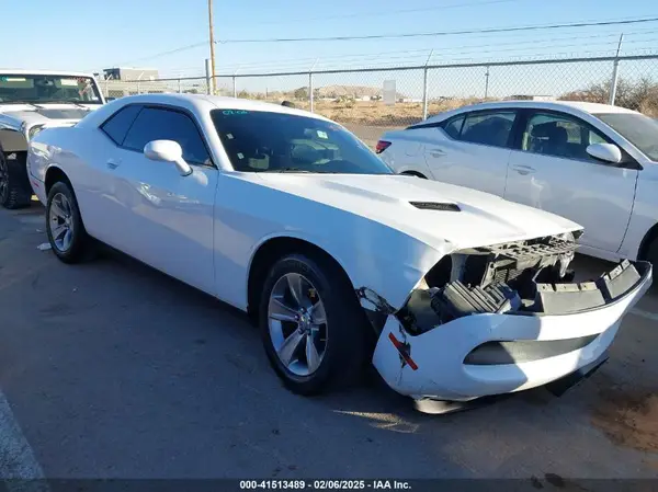 2C3CDZAG2KH561708 2019 DODGE CHALLENGER - Image 1