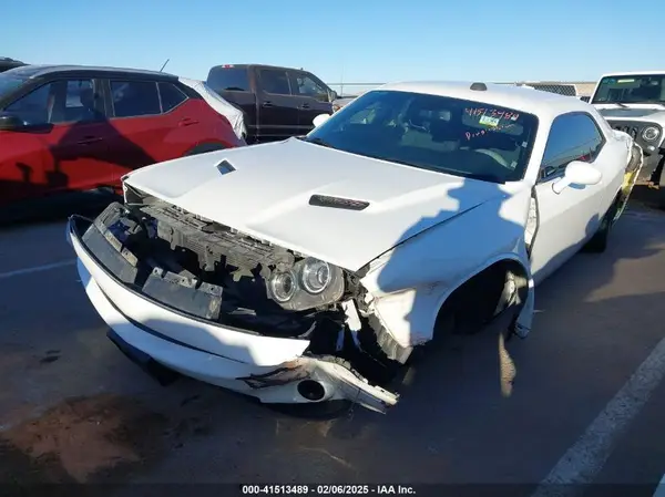 2C3CDZAG2KH561708 2019 DODGE CHALLENGER - Image 2